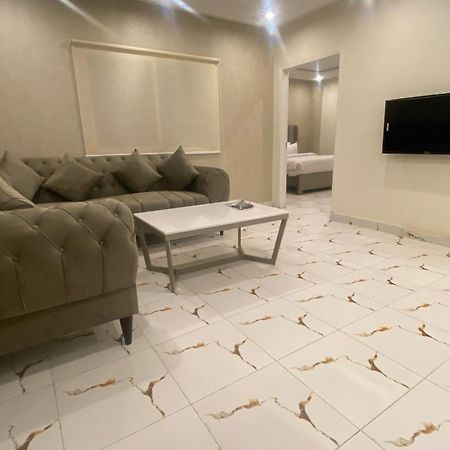 Luxe Suites Bahria Town ลาฮอร์ ภายนอก รูปภาพ