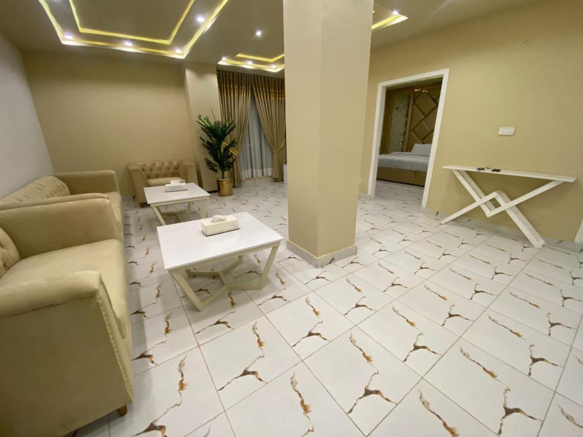 Luxe Suites Bahria Town ลาฮอร์ ภายนอก รูปภาพ