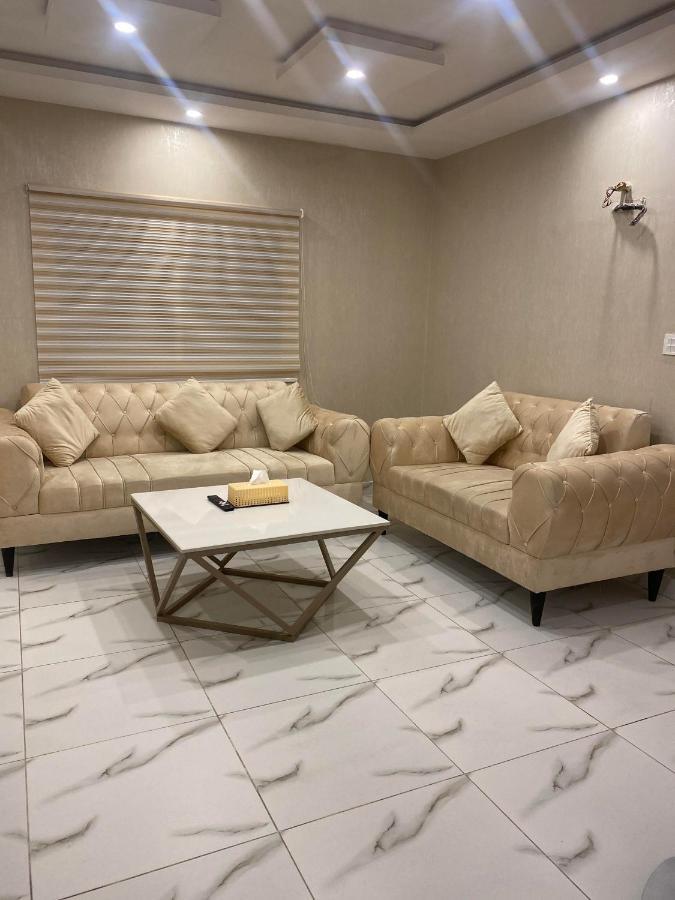 Luxe Suites Bahria Town ลาฮอร์ ภายนอก รูปภาพ