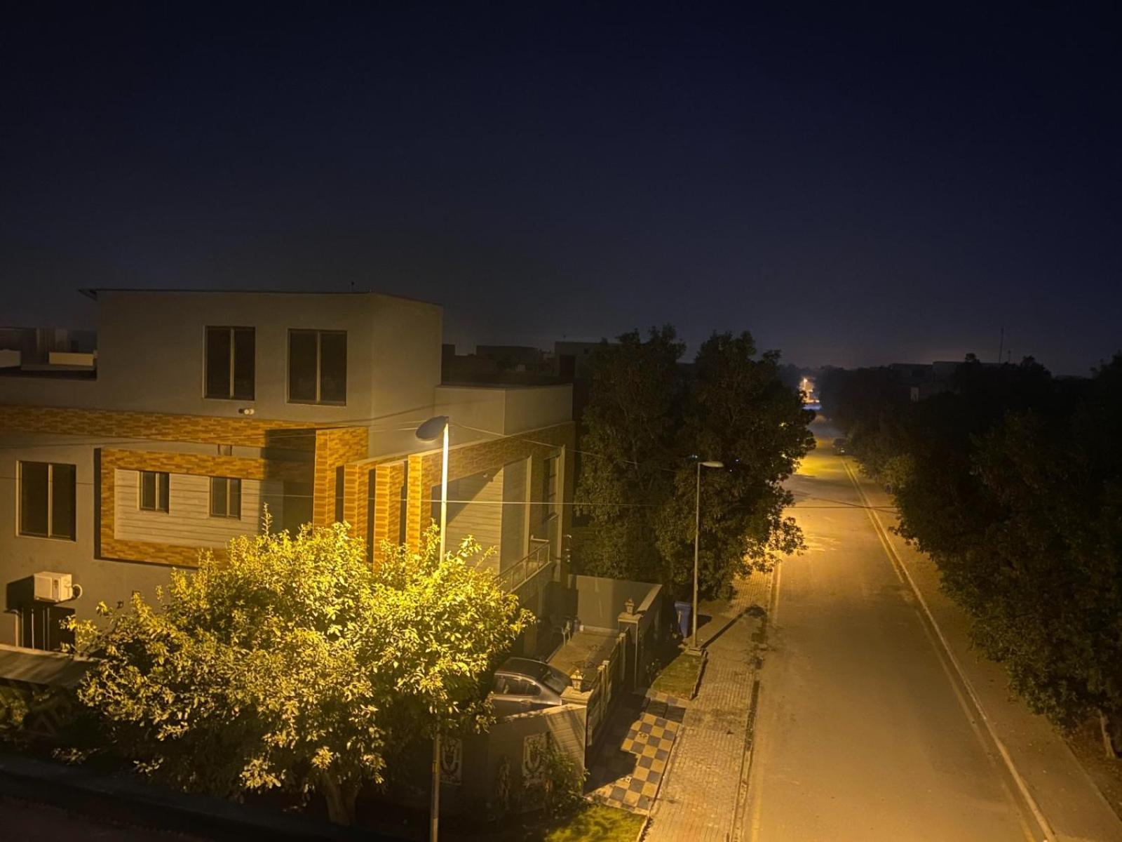 Luxe Suites Bahria Town ลาฮอร์ ภายนอก รูปภาพ